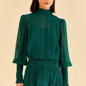 FARM Rio - Emerald Ruffle Long Sleeve Blouse. NWT. SIZE XL.